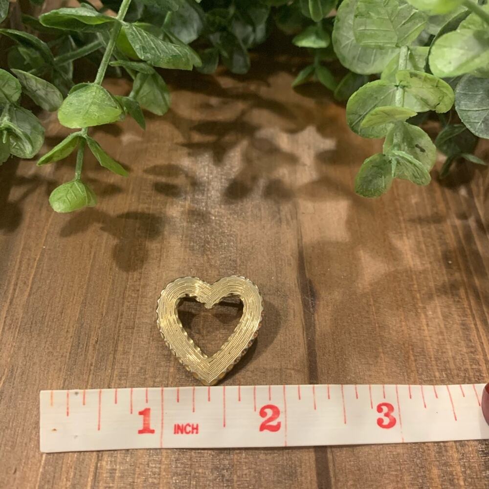 Vintage Gold Heart Brooch
